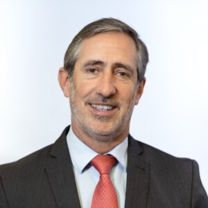 Dr. Carlos González Guerra
