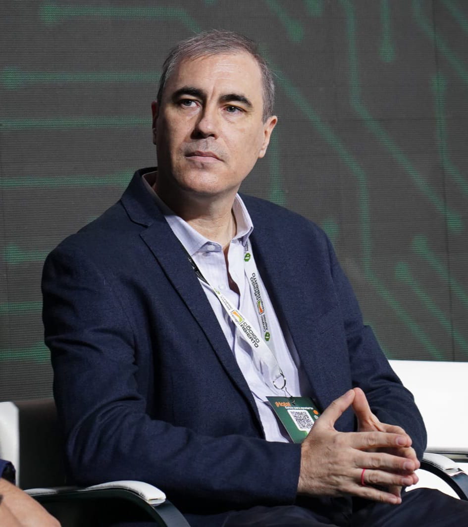 Dr. Martin Torres Duggan