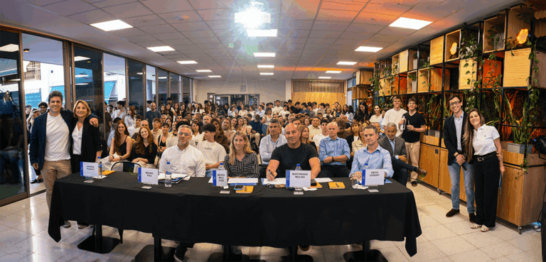 Grupal - Premio Emprendedor (Final)