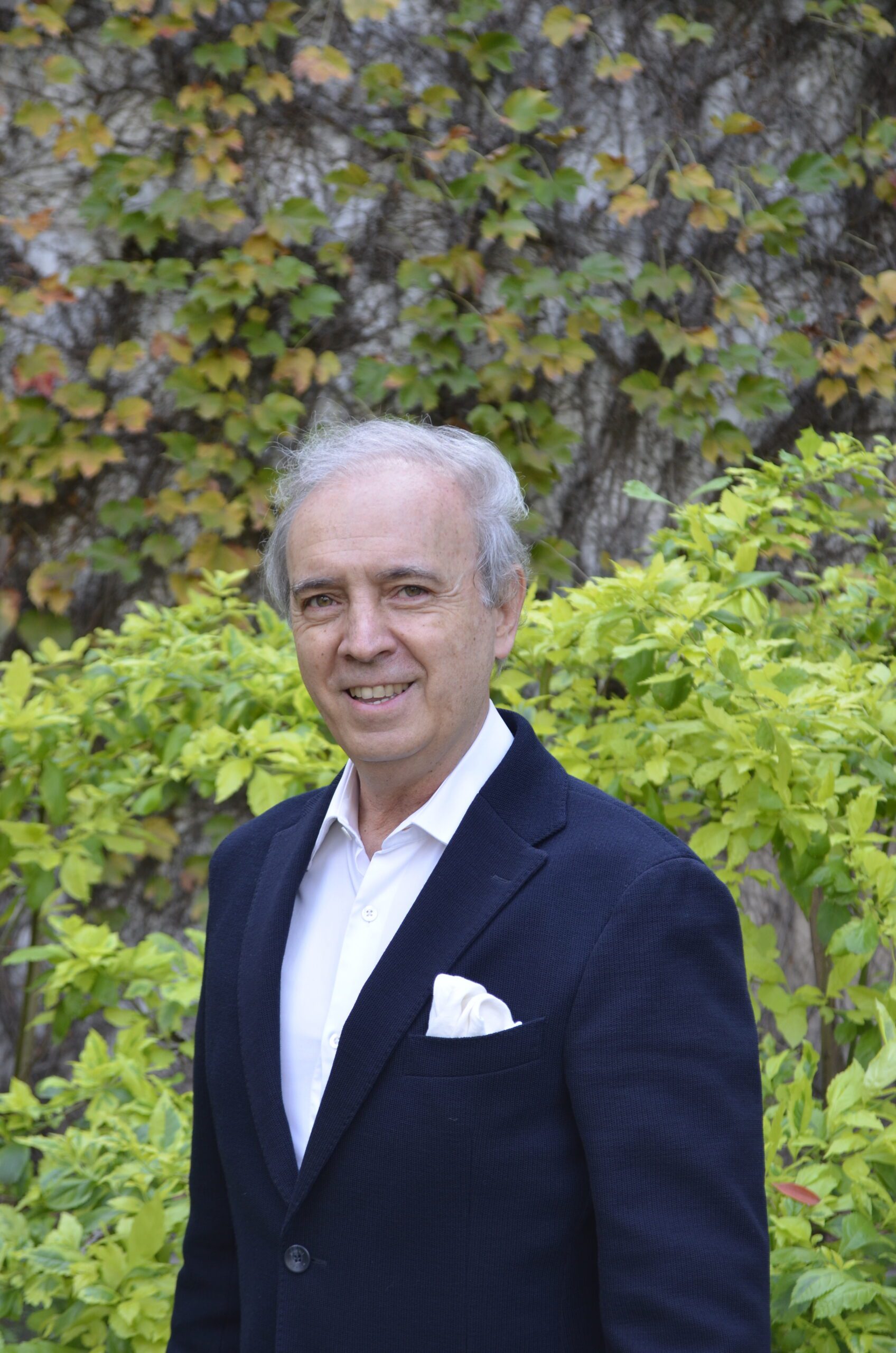 Dr. Alberto Romano